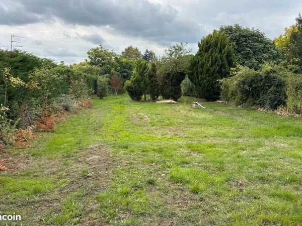 Terrain 1 549 m² Montcaret 