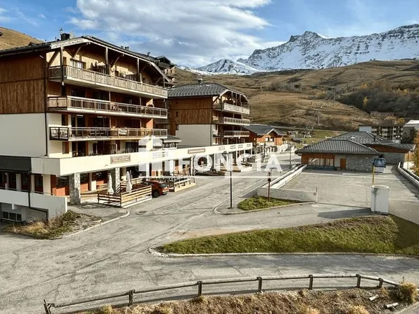 Studio 1 pièce 24 m² 