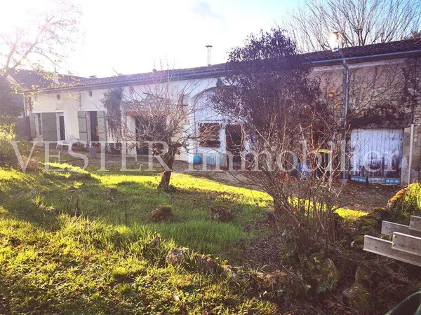 Maison 7 pièces 211 m² 