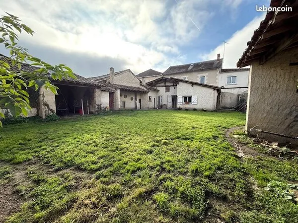 Maison 9 pièces 286 m² 
