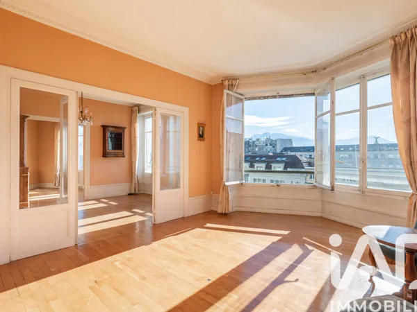 Appartement 5 pièces 127 m² 