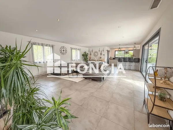 Maison 4 Pièces 140m² à vendre 379500 - Saint-Hippolyte-du-Fort 30170 