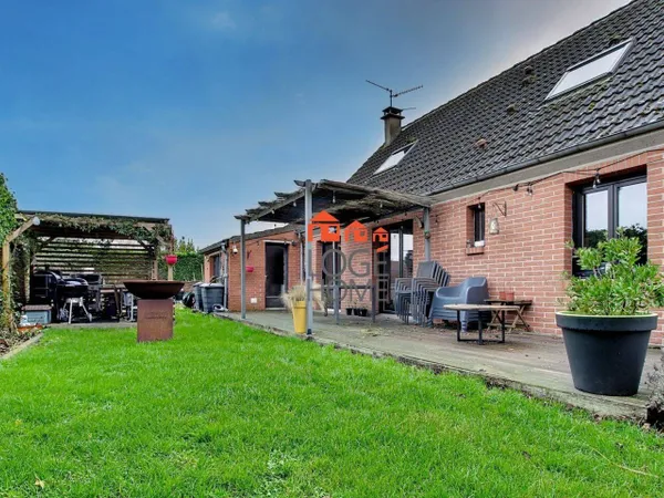 Maison 6 pièces 103 m² 
