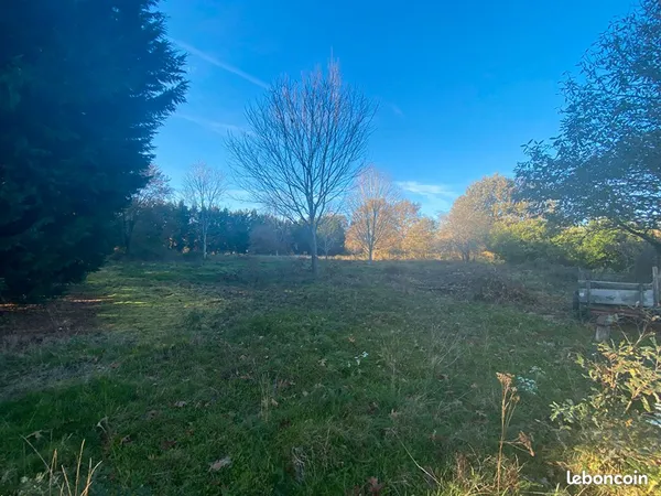 Terrain 6880 m² LIPOSTHEY 