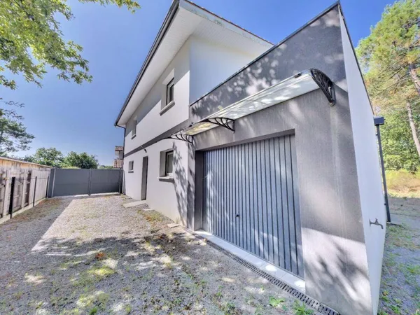 Maison 6 pièces 133 m² 