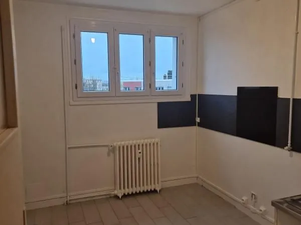 Appartement 4 pièces 77 m² 