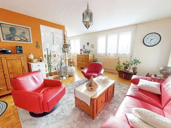 Appartement 4 pièces 81 m² 