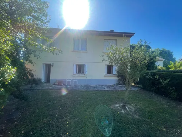 Charmante Maison à Vendre à Chantepie - 5 Chambres, Idéale pour Votre Famille ! 