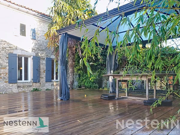 Élégante Maison de caractère à Vendre à Saujon, Entre Seudre et Zone Natura 2000 