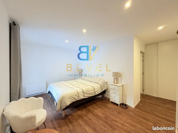 Maison 4 pièces 106 m² 