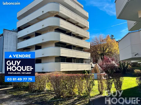 Bureaux 195 m² PONTARLIER 