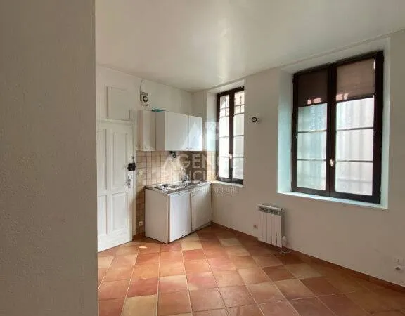 Appartement 1 pièce 17 m² 