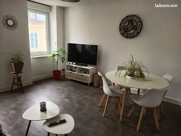 A louer F3 meublé 