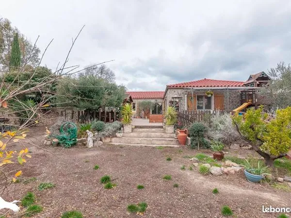 Villa 5 pièces 135 m² 