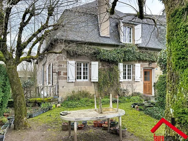 Maison 6 pièces 210 m² 