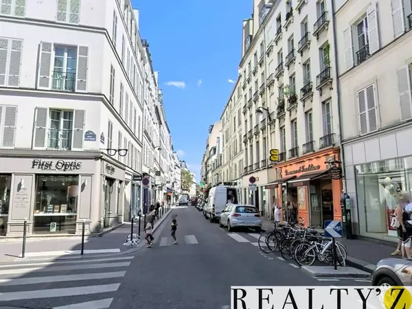 Boutique 2 pièces 61 m² 