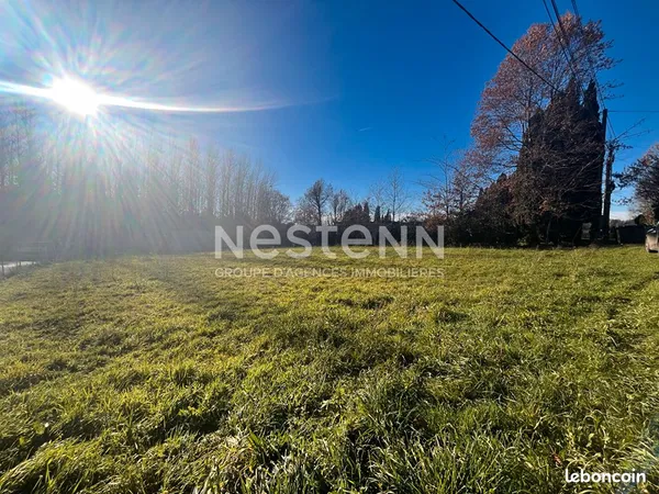 Terrain 1471 m² SEILHAC 