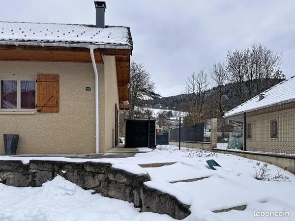 Maison 4 pièces 131 m² 