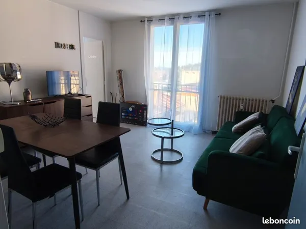 T3 meublé digne les bains proche cathedrale 