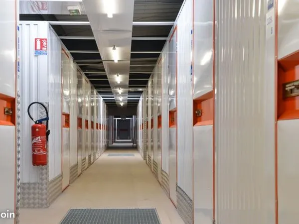 Box de stockage 11 m² 