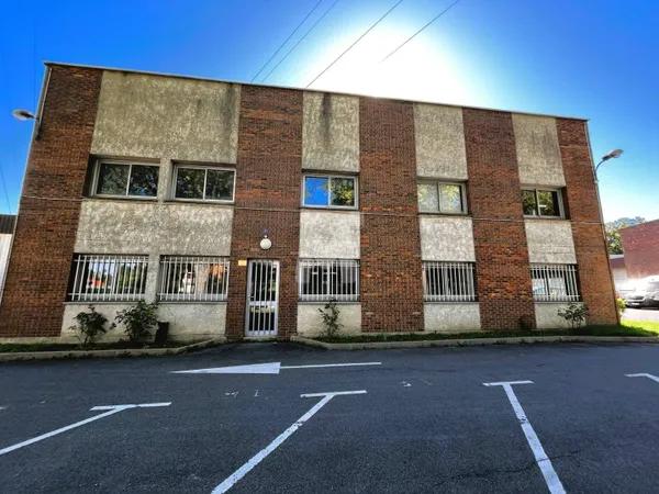 Bureaux 660 m² 
