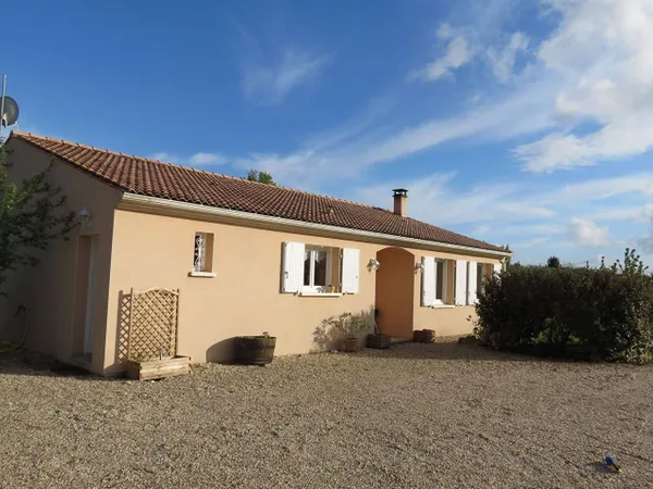 Maison de plain-pied 4 pièces 113 m² 