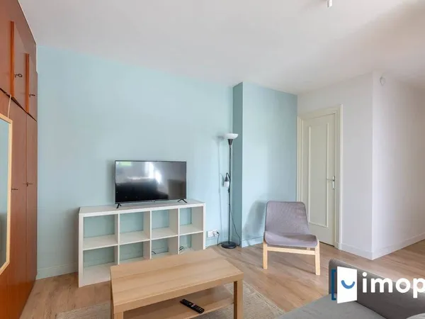 Appartement 4 pièces 79 m² 