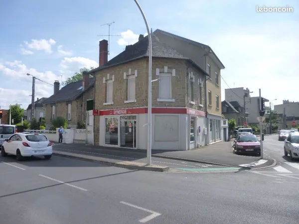 Local bureaux 70 m² 