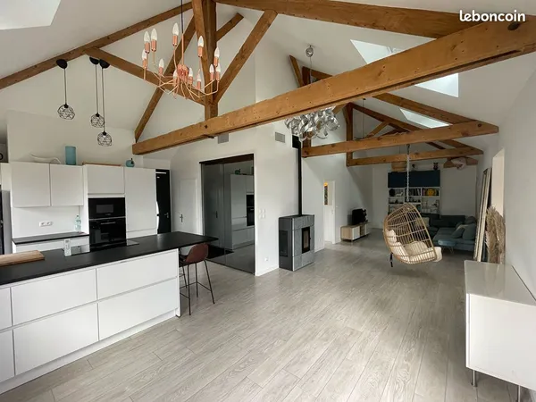 Maison 6 pièces 247 m² 