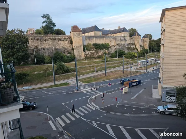 Chambre meublé en colocation -Centre ville Caen - Disponible le 1er février 2026 