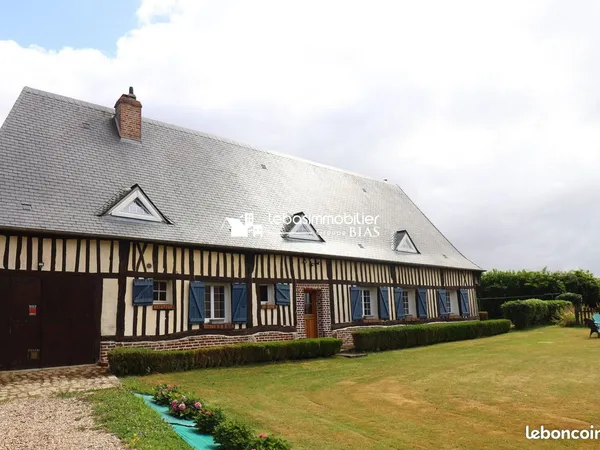 Propriété 7 pièces 176 m² 