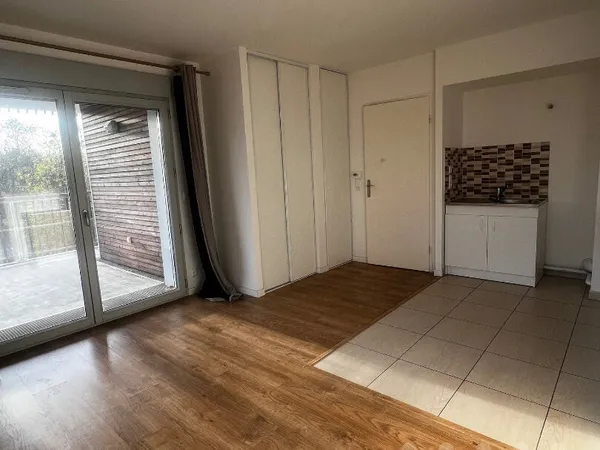 Appartement 2 pièces 41.43 m² + Parking - 796.15 € CC 
