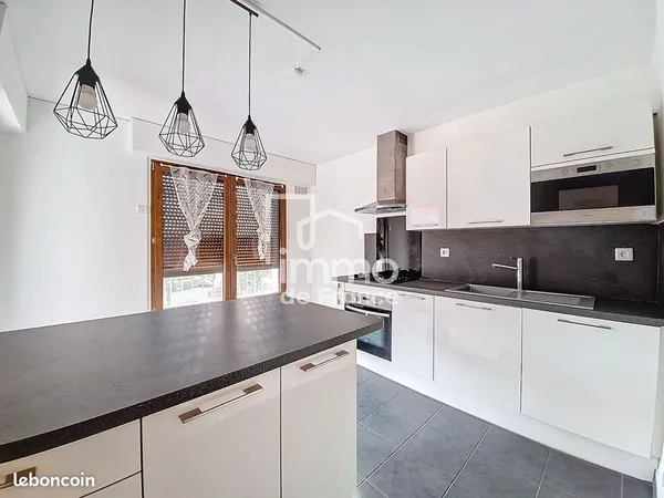 Appartement 3 pièces 83 m² 
