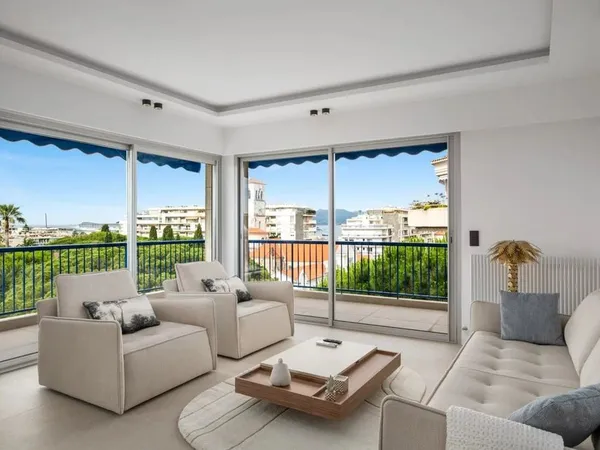 Appartement 4 pièces 91 m² 