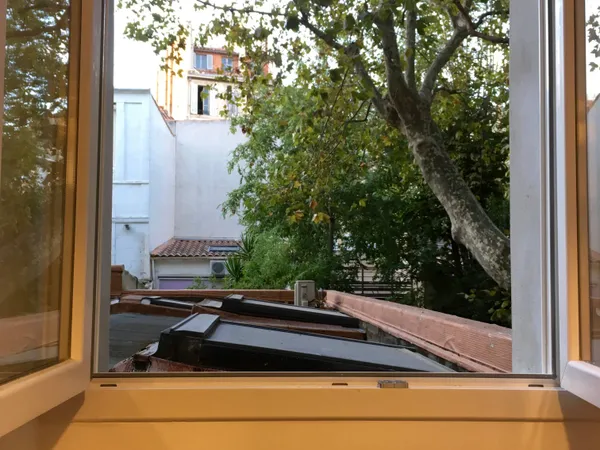 Loue studio Marseille Castellane 6ème - 14m² 