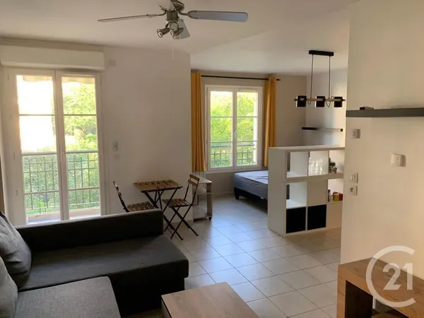 Appartement 1 pièce 33 m² 