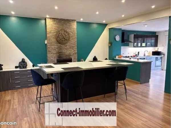 Maison 6 pièces 110 m² 