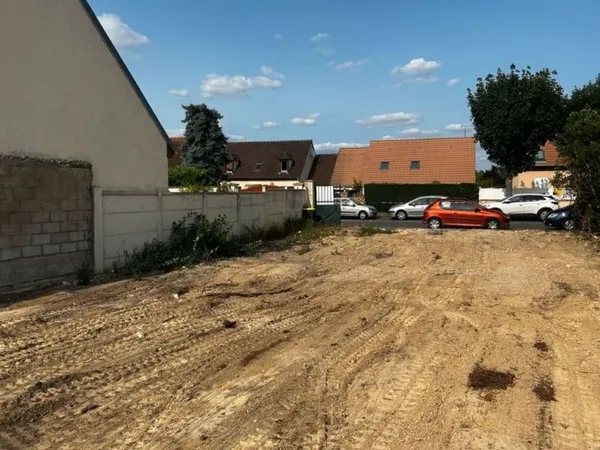 Terrain 612 m² 