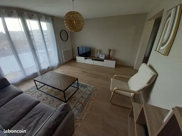 Colocation - Métro D Parilly - Chambre 11,3m2 