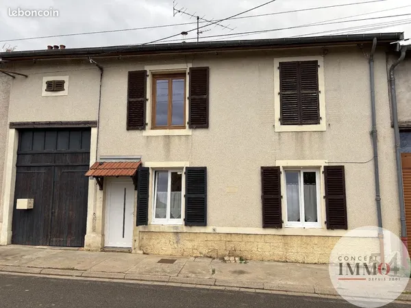 Maison de village 8 pièces 130 m² 