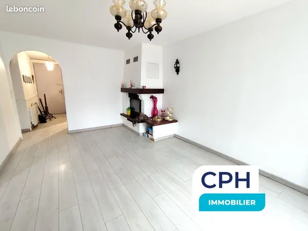 Propriété 6 pièces 106 m² 