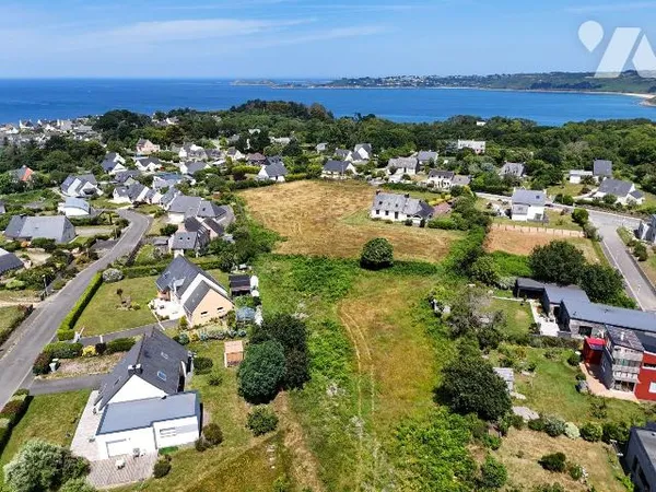 Terrain 685 m² 