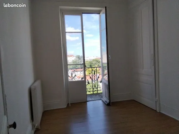Appartement 2 pièces 54 m² 