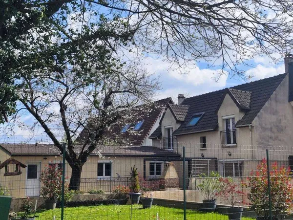 Maison 6 pièces 117 m² 