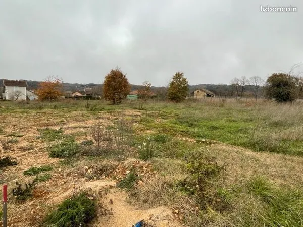 Terrain 1 753 m² Saint Astier 