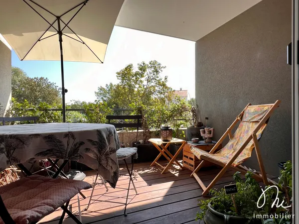 Très beau T2 avec terrasse dans résidence de standing 