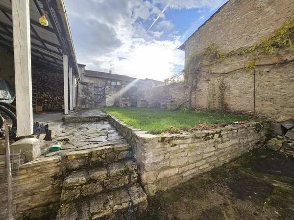 Maison 2 pièces 190 m² 