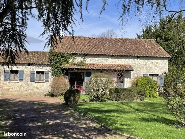 Propriété 8 pièces 110 m² 