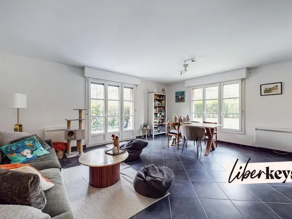 Appartement 3 pièces de 71 m² - garage - cave privative - terrasse 