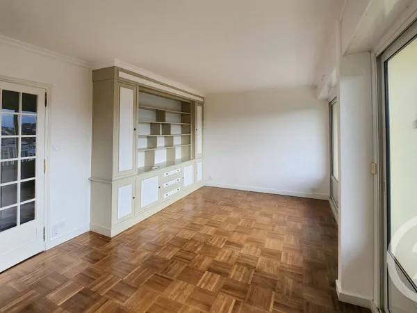 Appartement 5 pièces 83 m² 